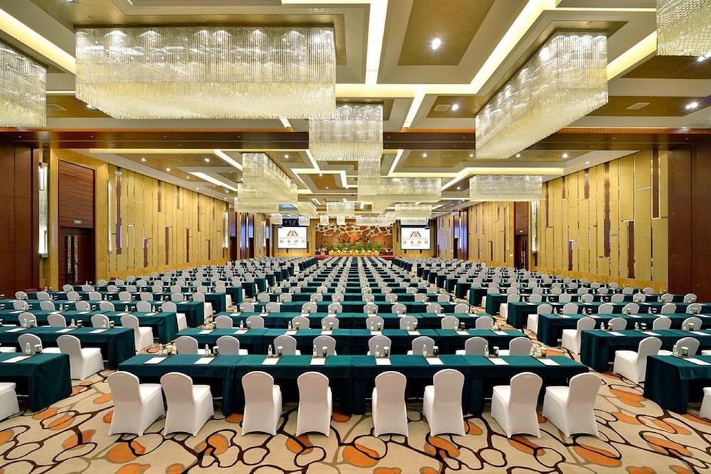 Kun Tai Glory Hotel Beijing Wangjing Екстериор снимка
