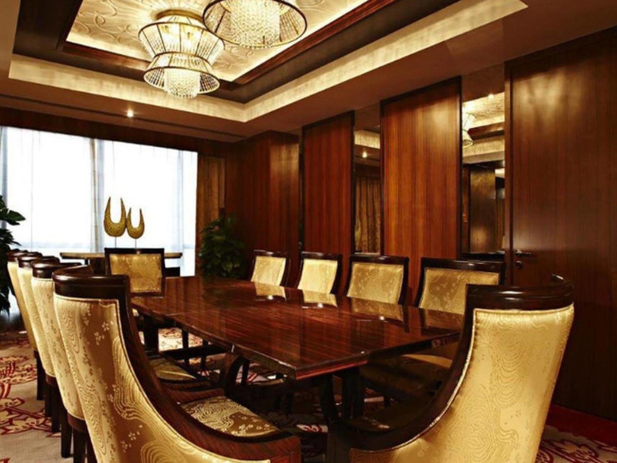Kun Tai Glory Hotel Beijing Wangjing Екстериор снимка