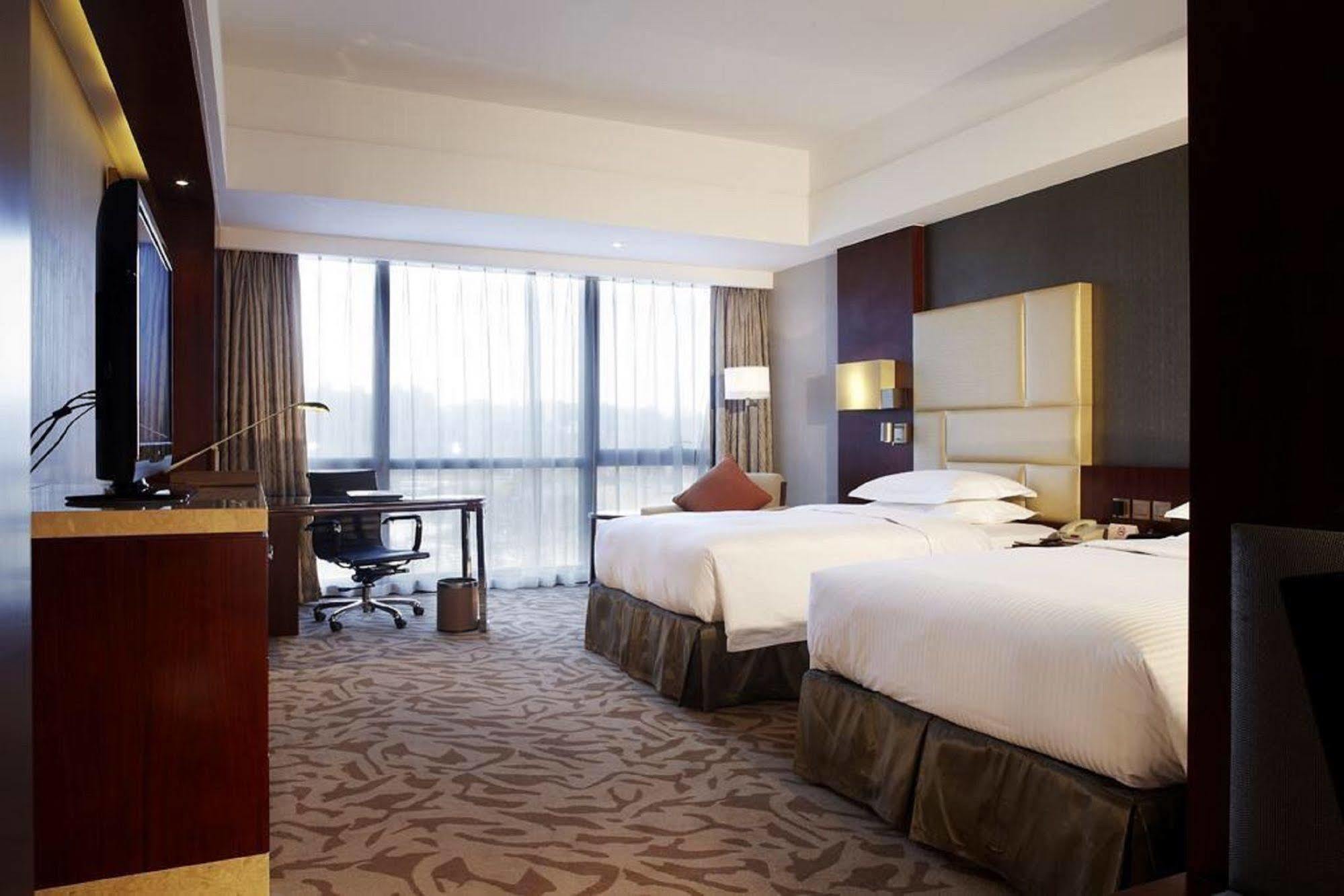 Kun Tai Glory Hotel Beijing Wangjing Екстериор снимка